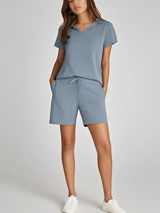 🔥Women's Summer 2-Piece Set - Lightweight & Breezy Short-Sleeve & Shorts Set
