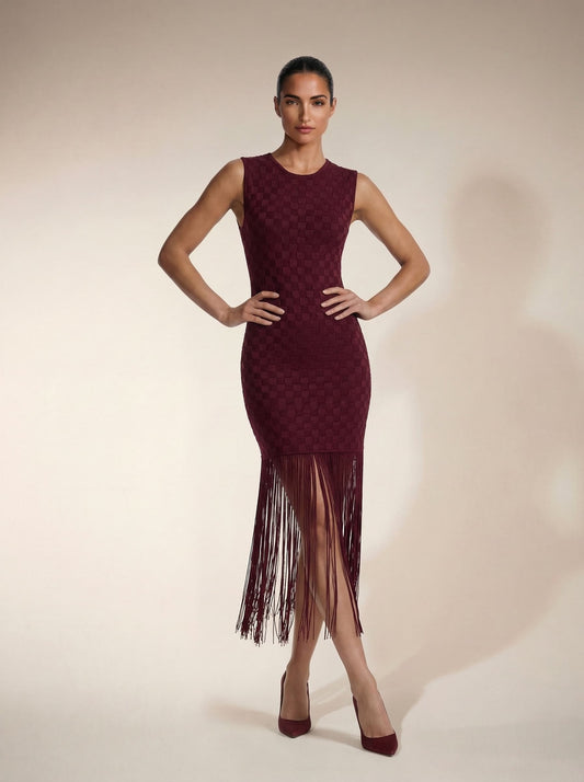 Navryn Sleeveless Fringe Plaid Midi Dress