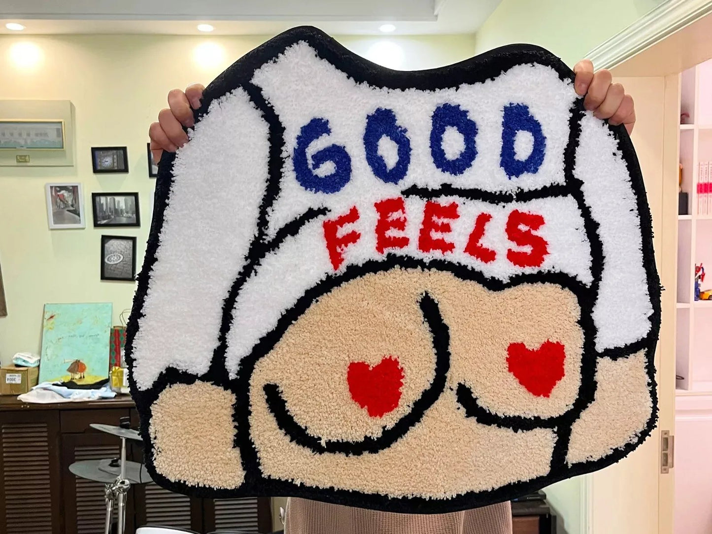❤️Good Feels Tufted Rug